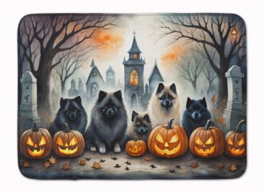 Keeshond Spooky Halloween Memory Foam Kitchen Mat Machine Washable Anti-Fatigue Mat Cushion Comfort Bath Mat or Kitchen Rug